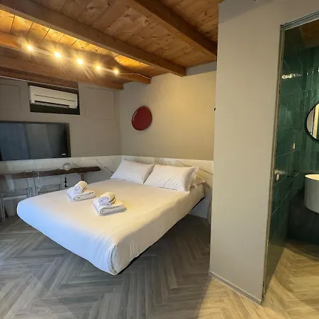 Armonia With Jacuzzi Pool * Florencie