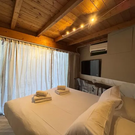 Armonia With Jacuzzi Pool *